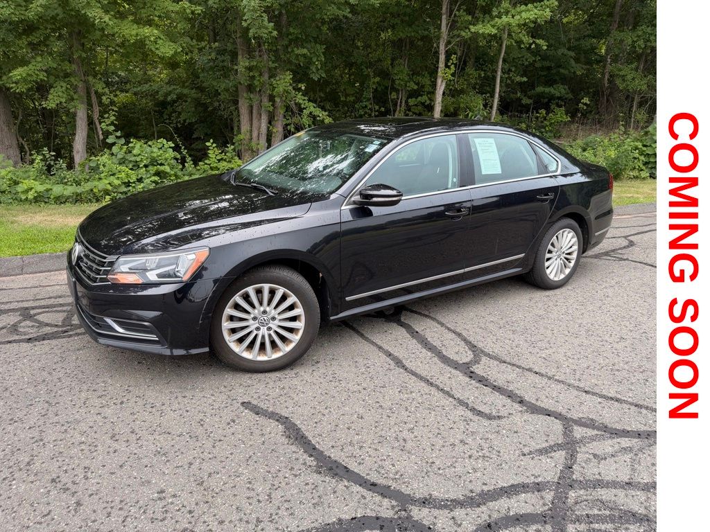 Deep Black 2017 Volkswagen Passat Sedan Front-Wheel Drive 6-Speed Automatic