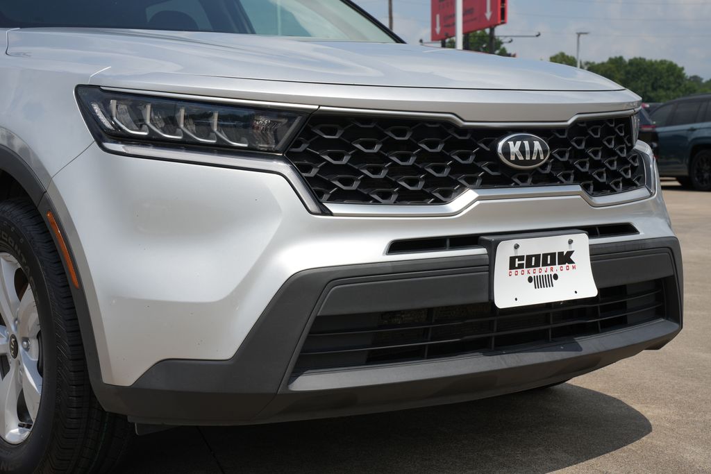 2021 Kia Sorento LX Silver at Community Kia