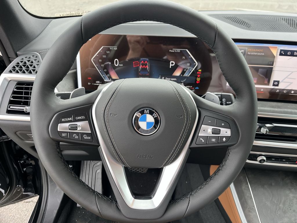 Thumbnail: 2026 BMW X5 - 14