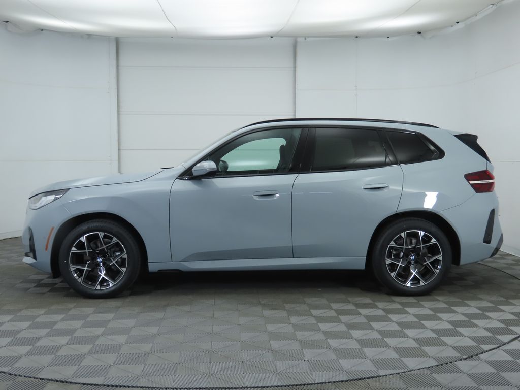 Thumbnail: 2026 BMW X3 - 8