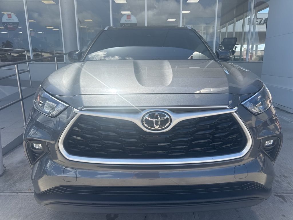 Used Car 2023 Toyota Highlander  Xle For Sale Under $40,000 In San Juan, Puerto Rico
