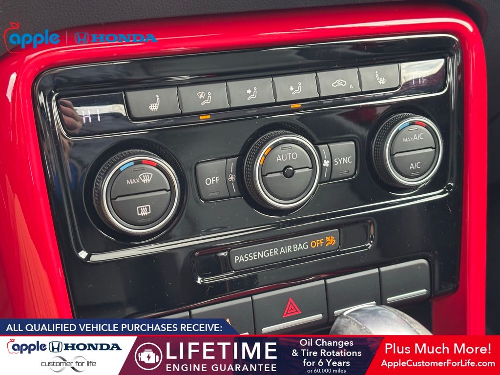 2019 Volkswagen Beetle 2.0T SE