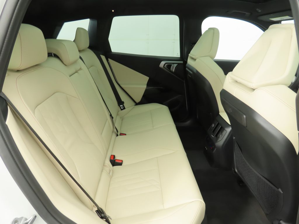 Thumbnail: 2026 BMW X3 - 21