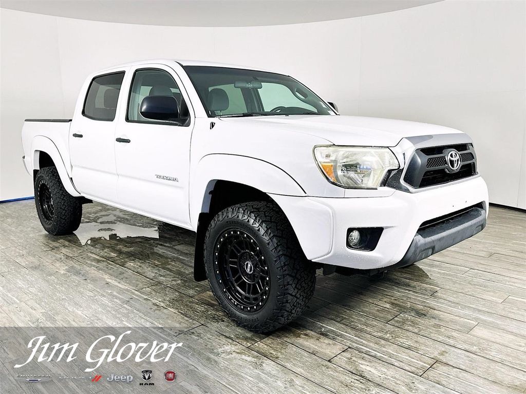 Super White 2015 Toyota Tacoma Double Cab V6 PreRunner Pickup Truck 4X2 5-Speed Automatic