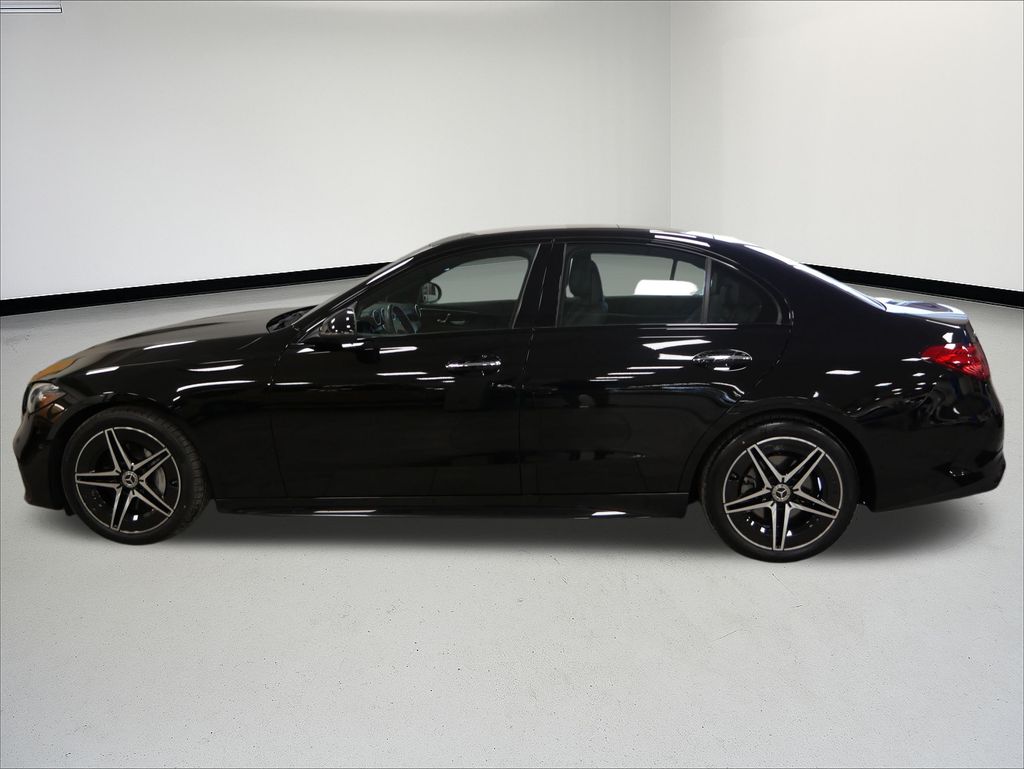 Thumbnail: 2023 Mercedes-Benz C-Class - 2