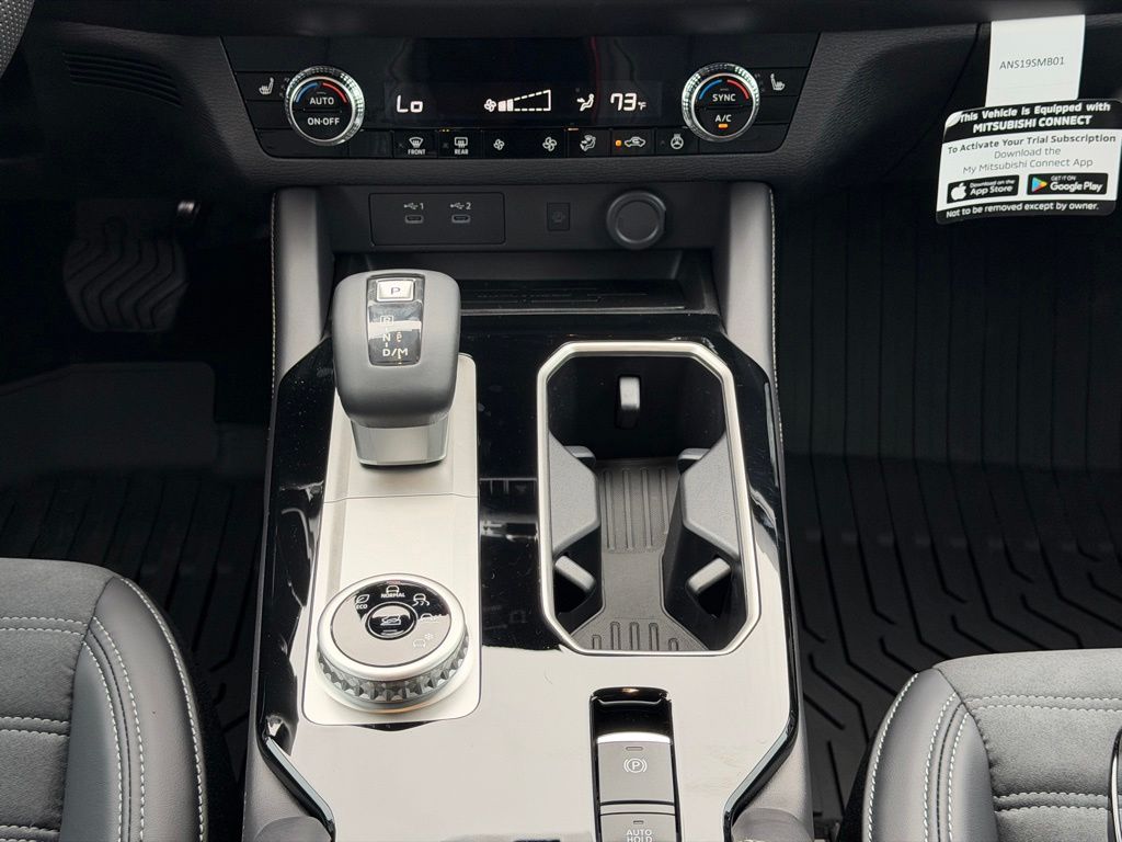 New 2026 Mitsubishi Outlander SUV