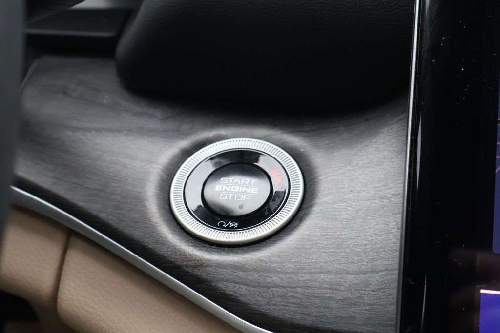 Thumbnail: 2024 Jeep Grand Cherokee L - 29