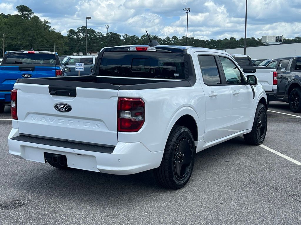 2025 Ford Maverick LOBO White at Walterboro Ford