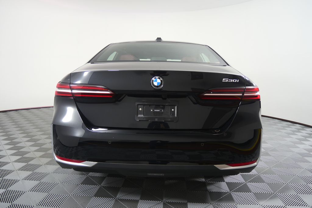2024 BMW 5 Series 530i 4