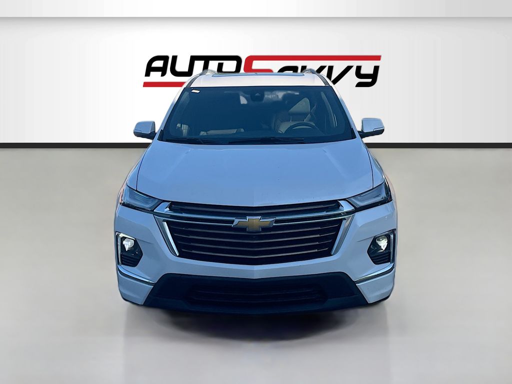 Used 2023 Beige Chevrolet High Country image 2