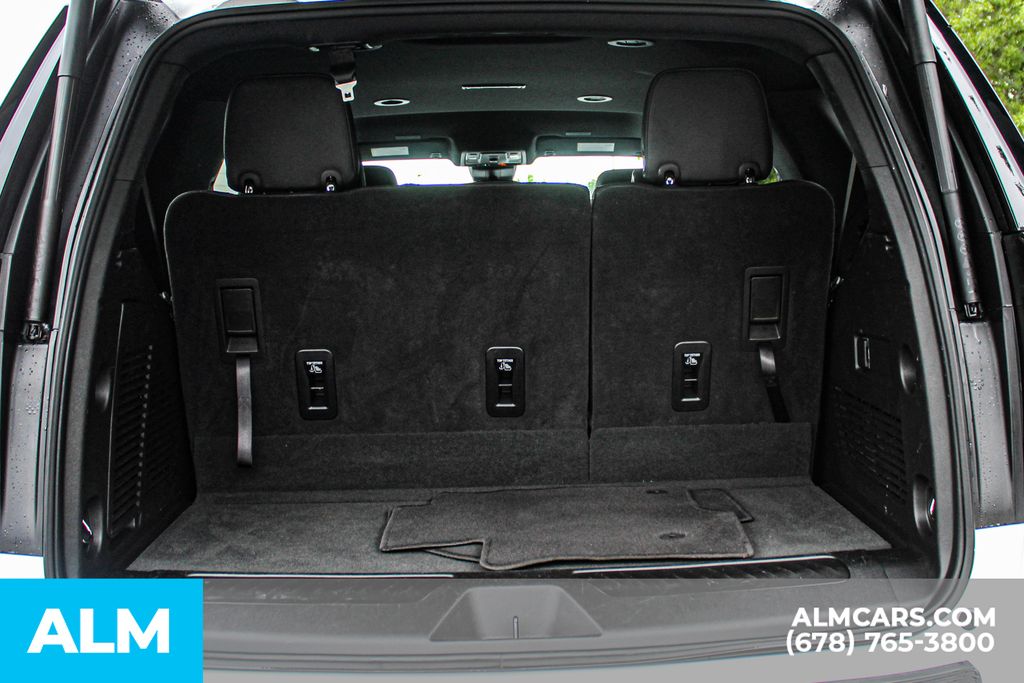 Used 2025 White Chevrolet LT image 23
