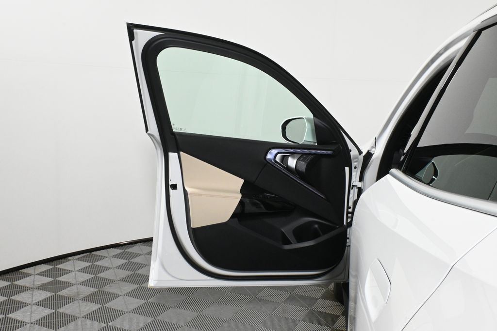 Thumbnail: 2026 BMW X3 - 27