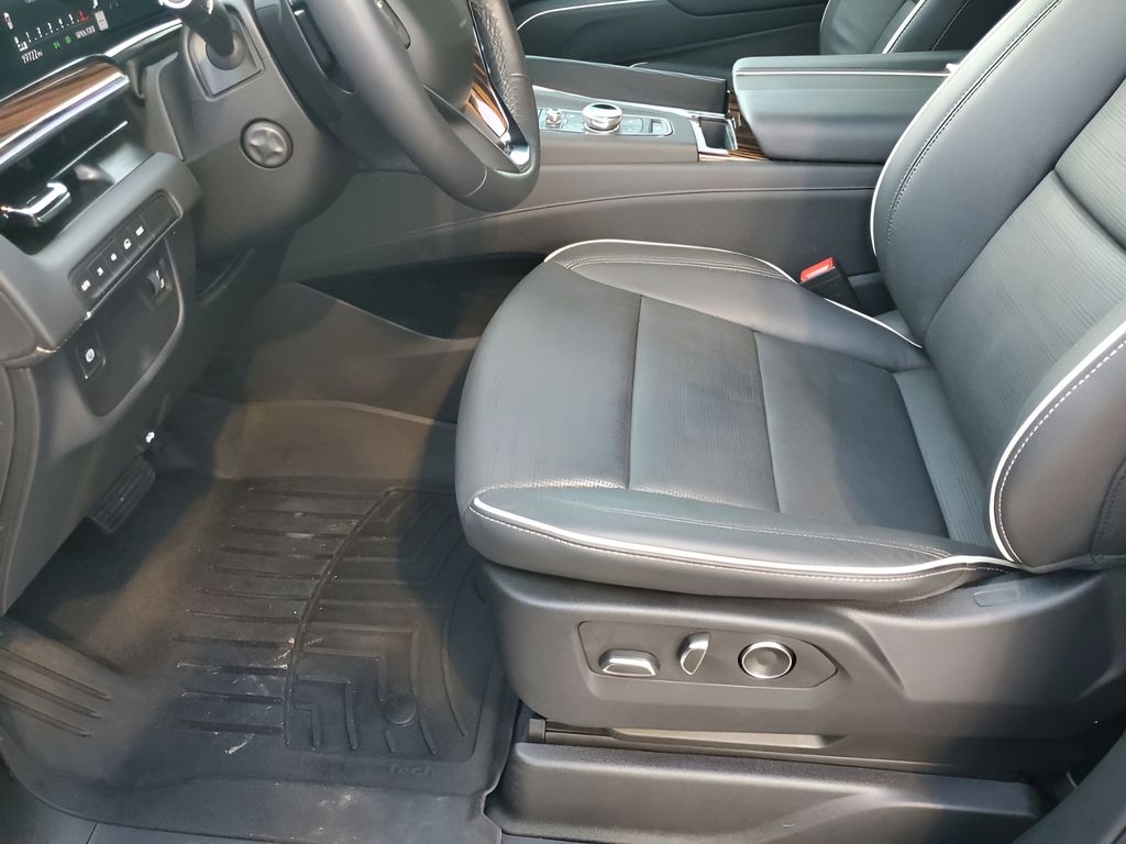 Used Car 2024 Cadillac Escalade  Premium Luxury For Sale Under $80,000 In Austin, Texas