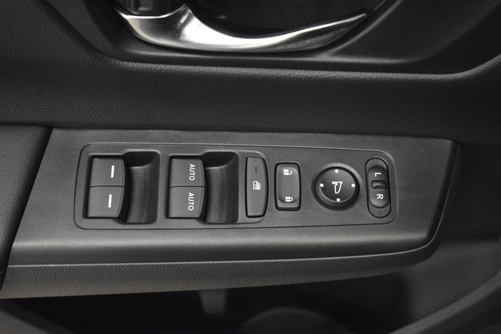 2026 Honda CR-V  9