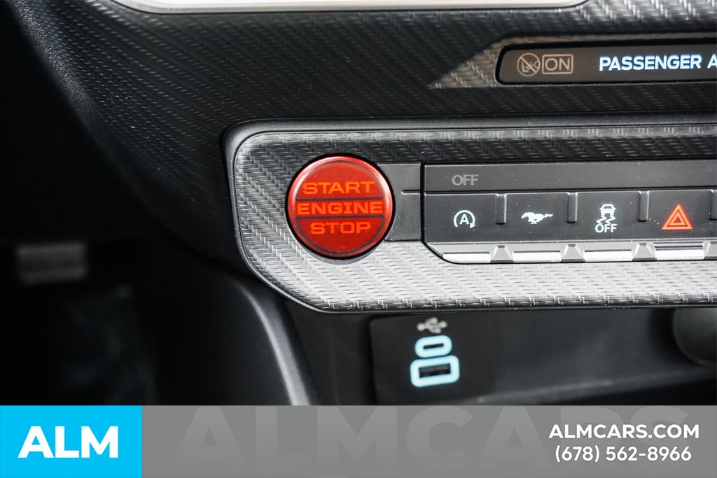 Used 2025 White Ford EcoBoost Premium image 26