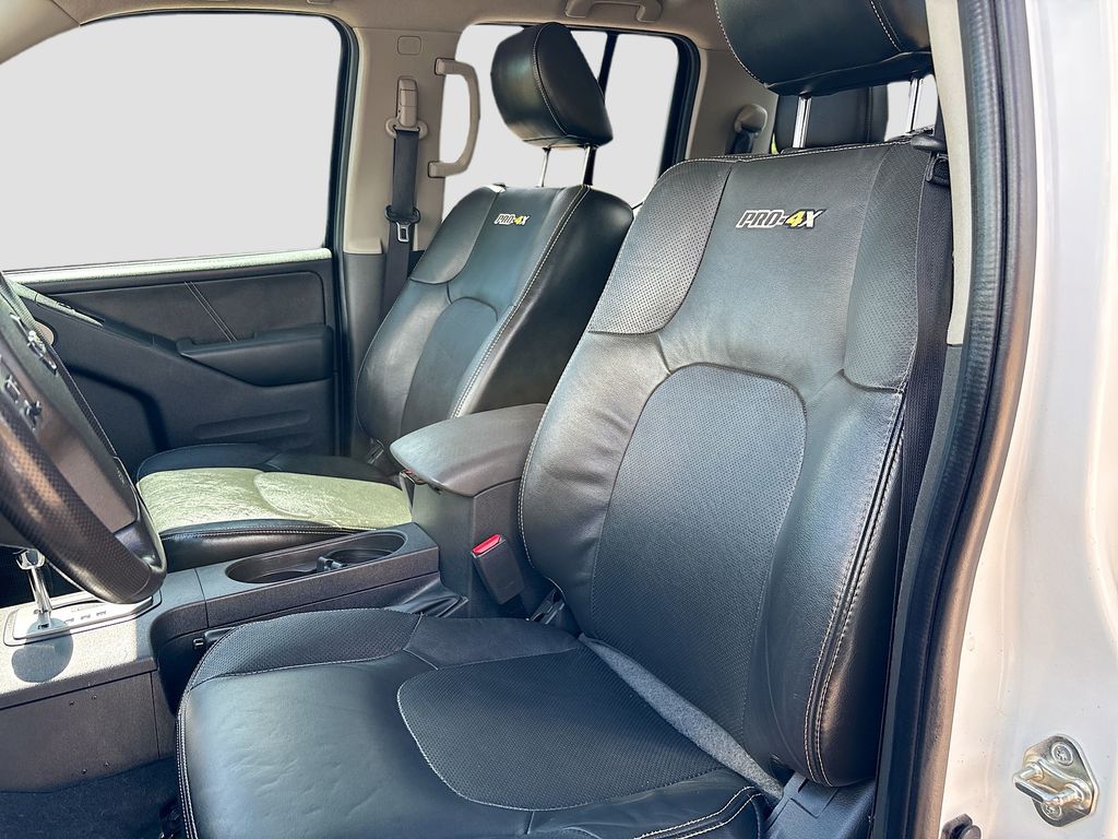 Used 2020 White Nissan PRO-4X image 22