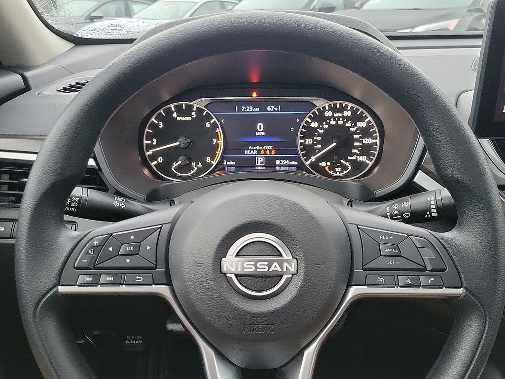 Thumbnail: 2025 Nissan Altima - 10