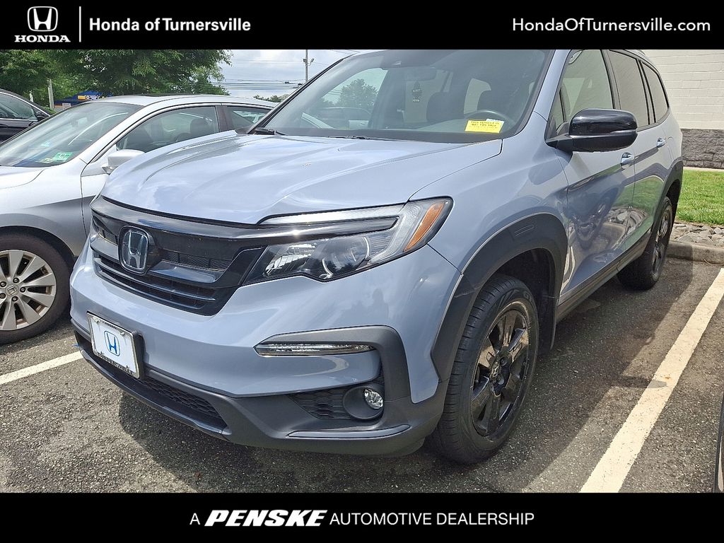2022 Honda Pilot TrailSport Hero Image