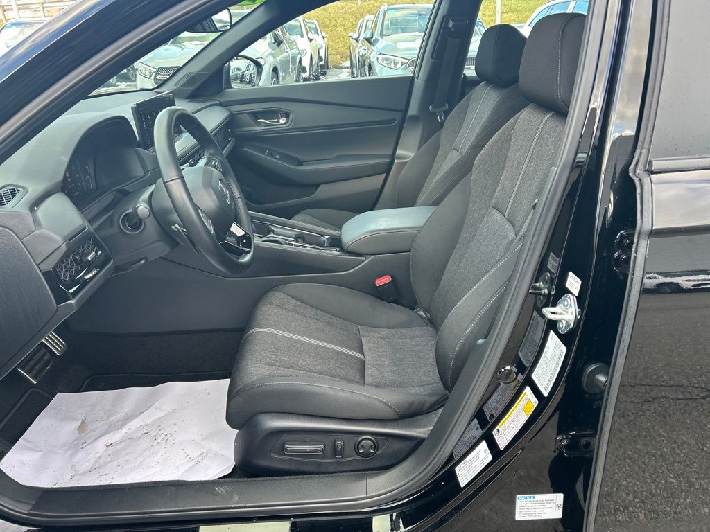 2025 Honda Accord Hybrid Sport - 8