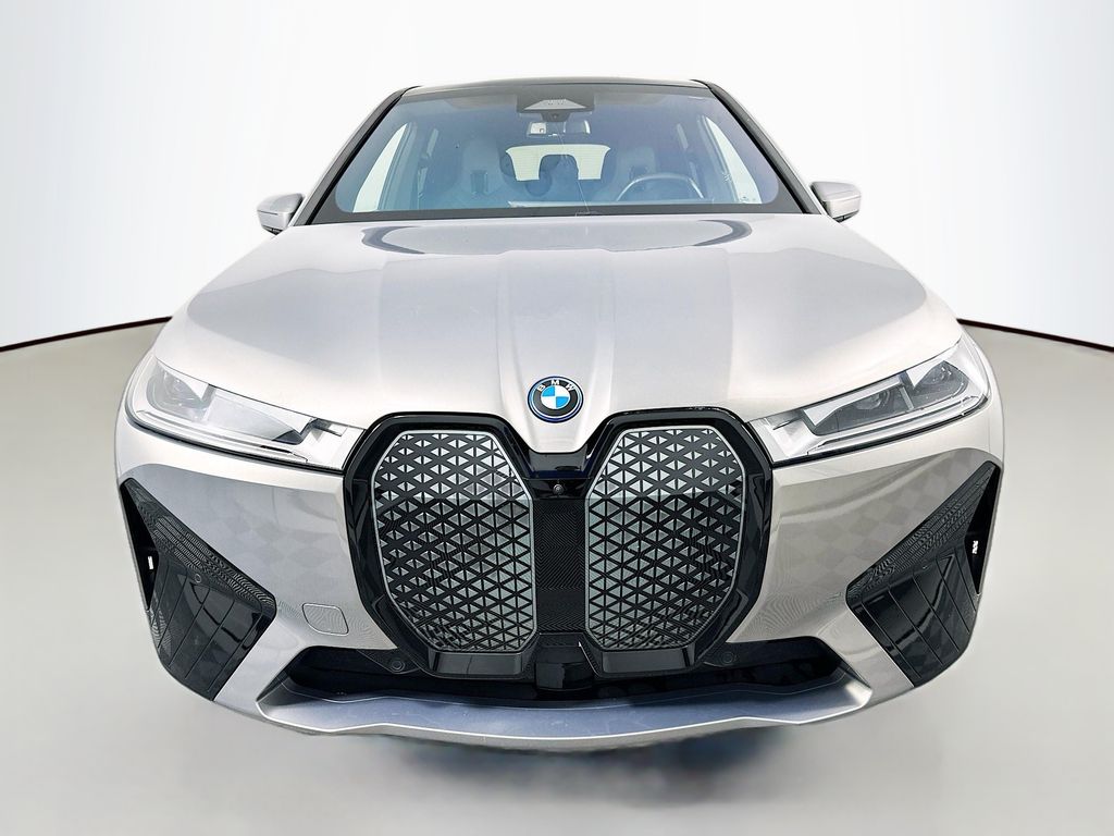 Thumbnail: 2024 BMW iX - 2