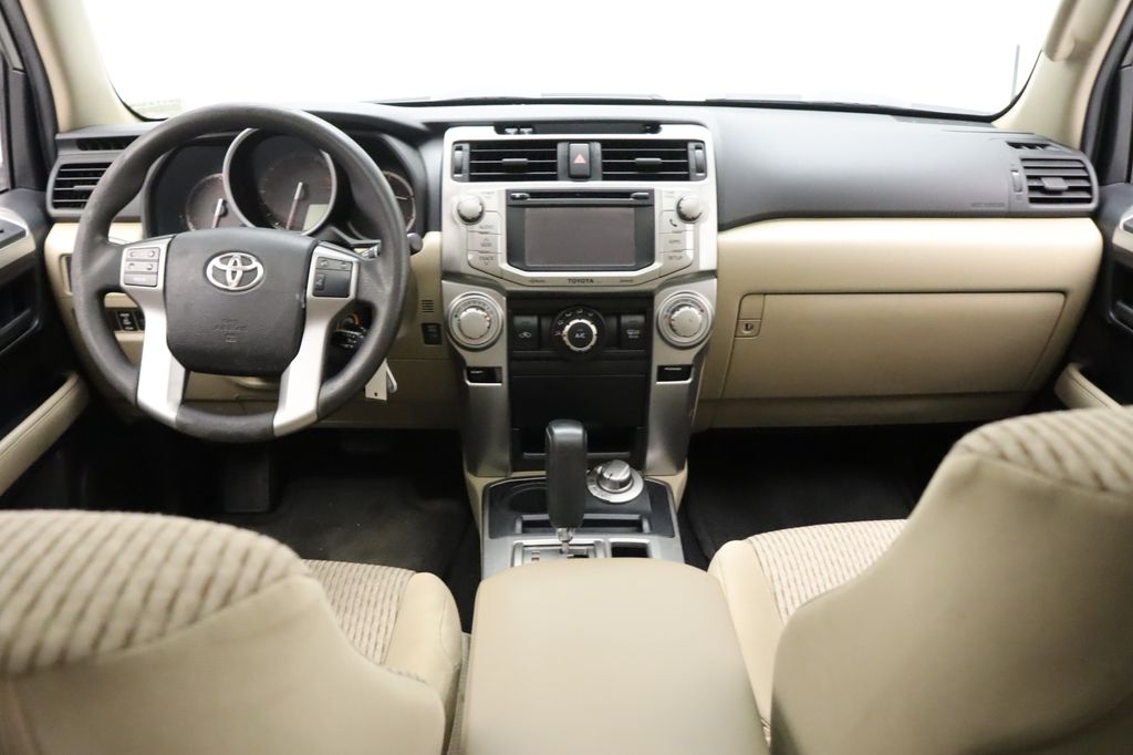 2013 Toyota 4Runner SR5 24