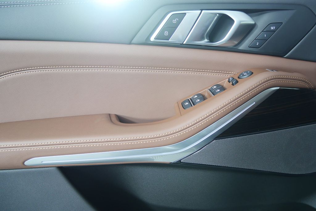 Thumbnail: 2026 BMW X5 - 8