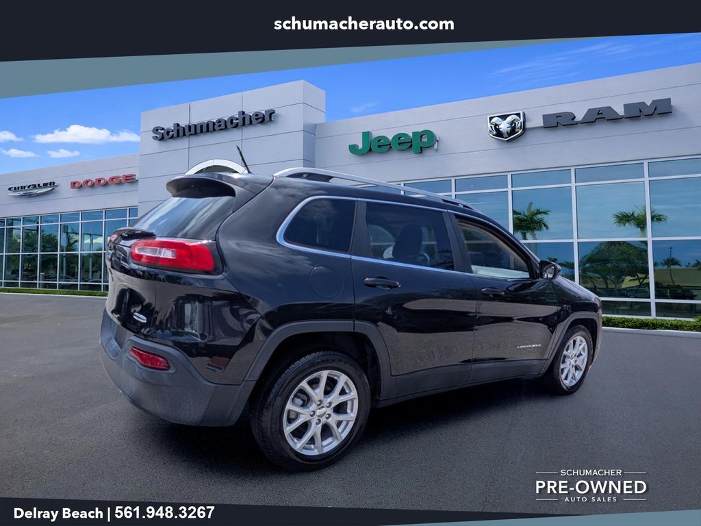 used 2015 Jeep Cherokee car, priced at $12,598