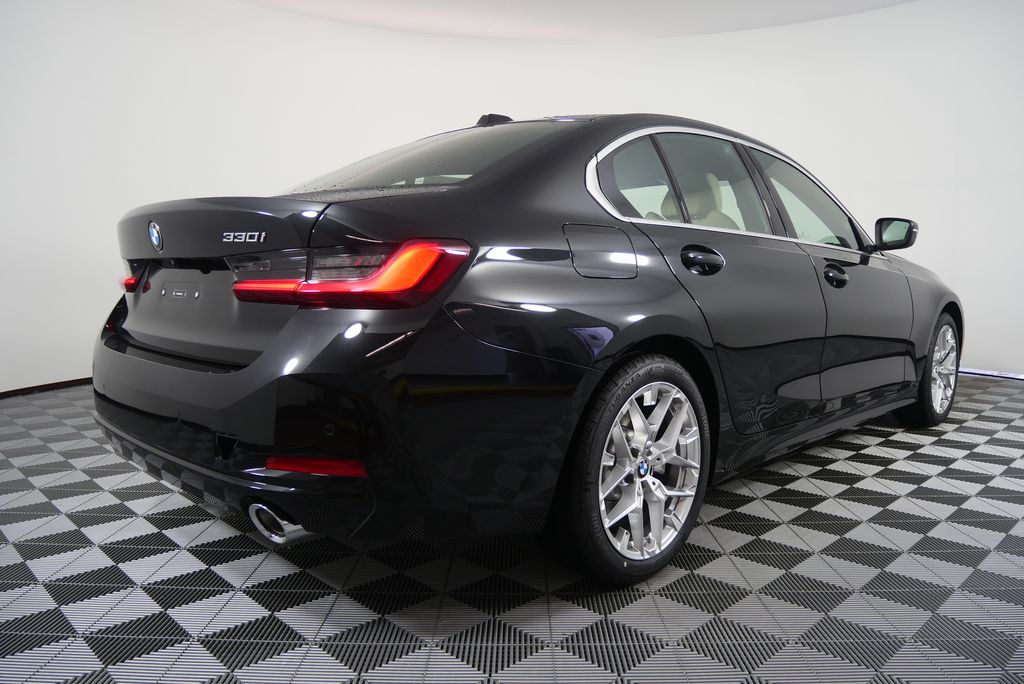 2025 BMW 3 Series 330i 3