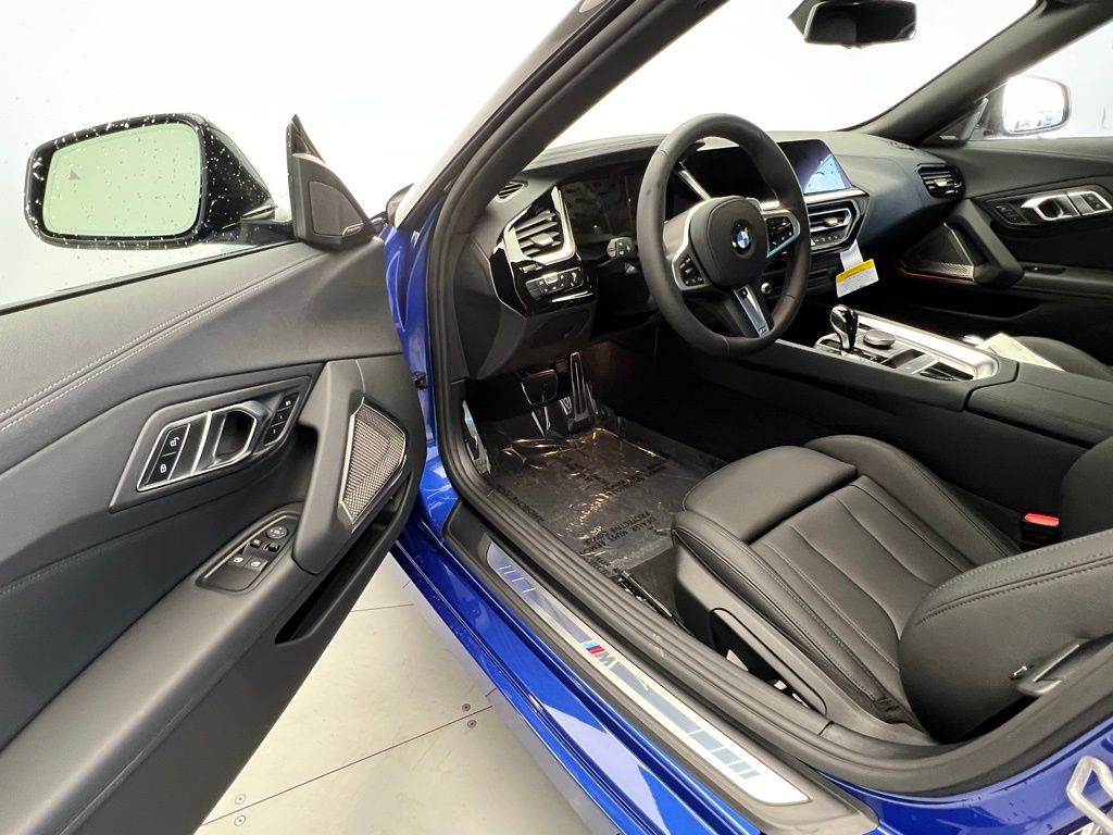 Thumbnail: 2026 BMW Z4 - 24