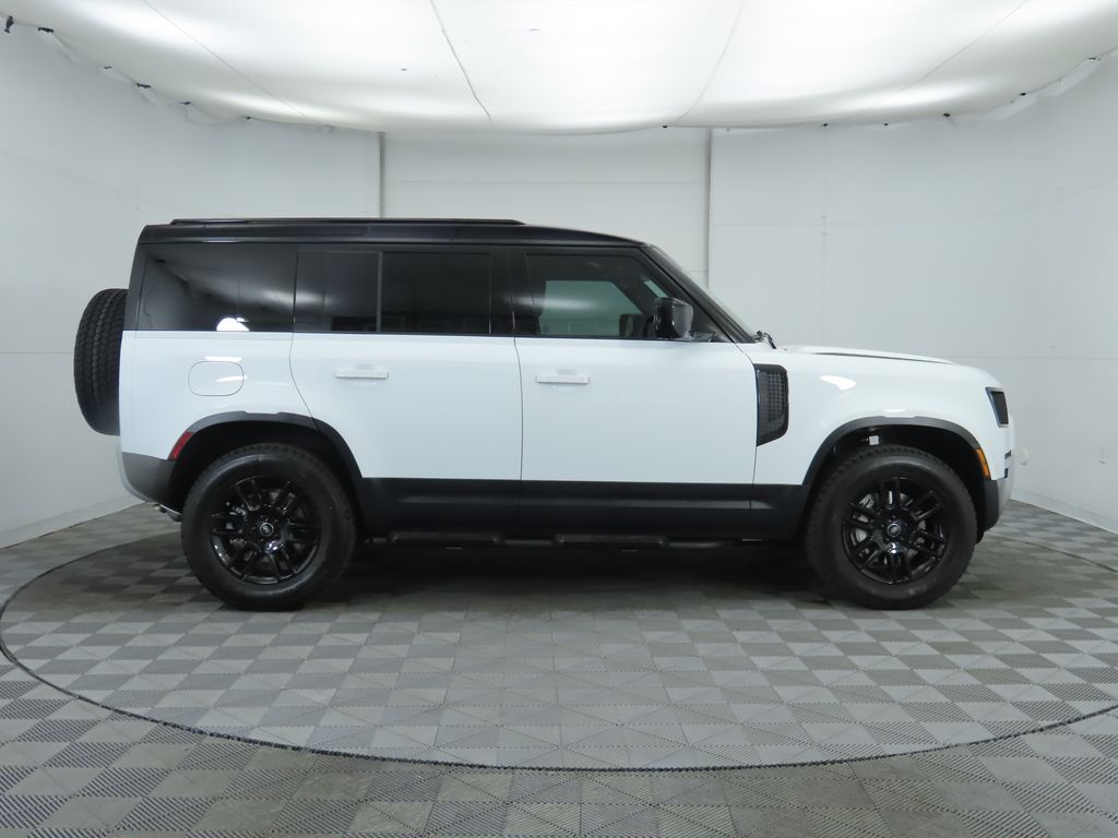 2025 Land Rover Defender 110 4