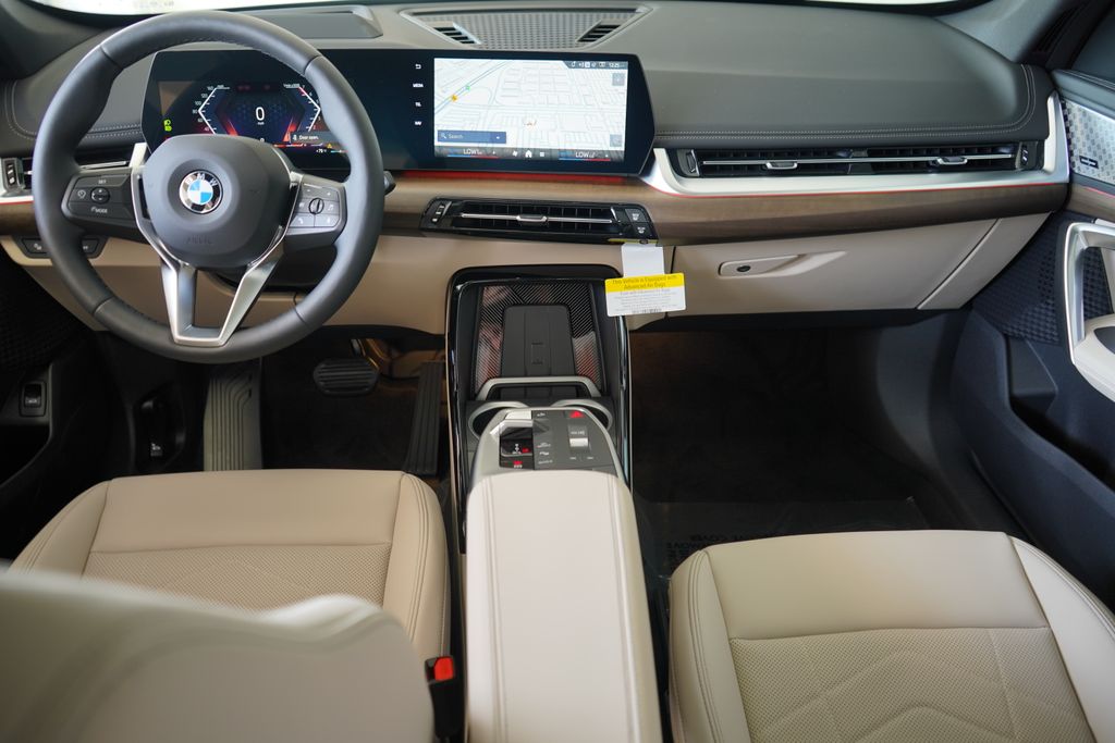 Thumbnail: 2025 BMW X1 - 14