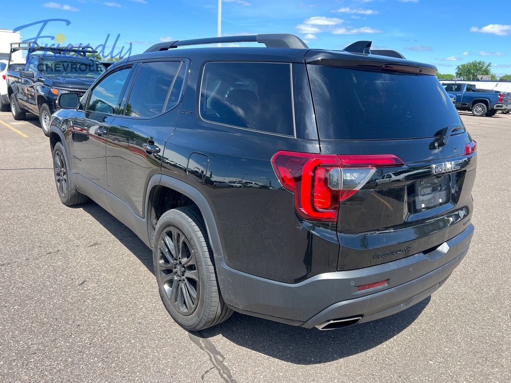 View vehicle photo 2