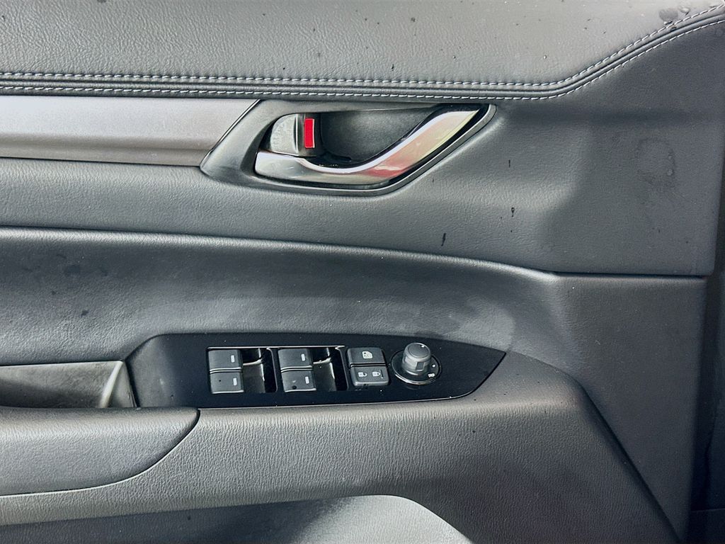 Thumbnail: 2020 Mazda CX-5 - 18