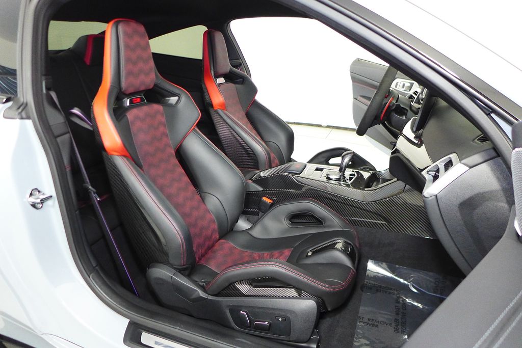 Thumbnail: 2025 BMW M4 - 19