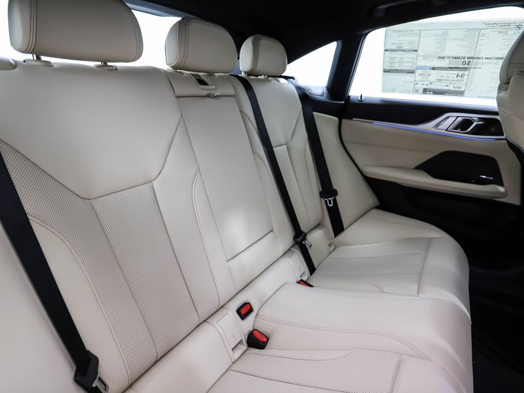 2025 BMW i4 xDrive40 24