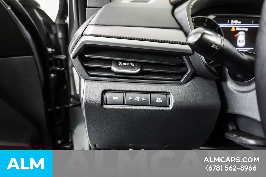 Used 2025 Gray Nissan 2.5 SR image 35