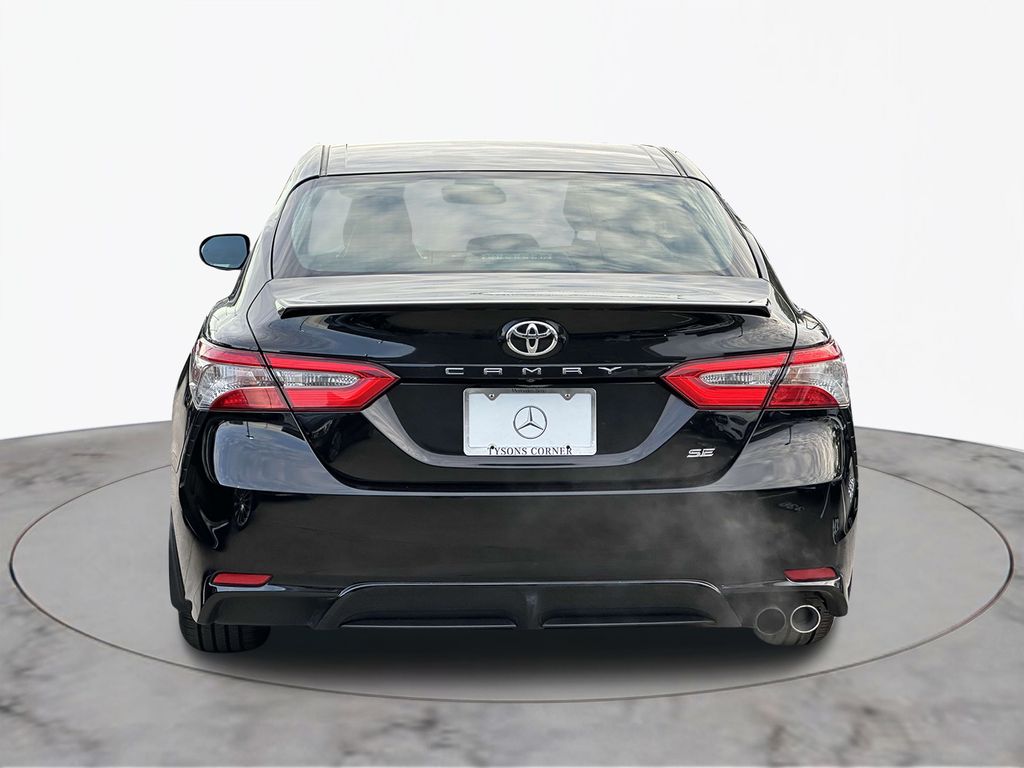 2018 Toyota Camry SE 5