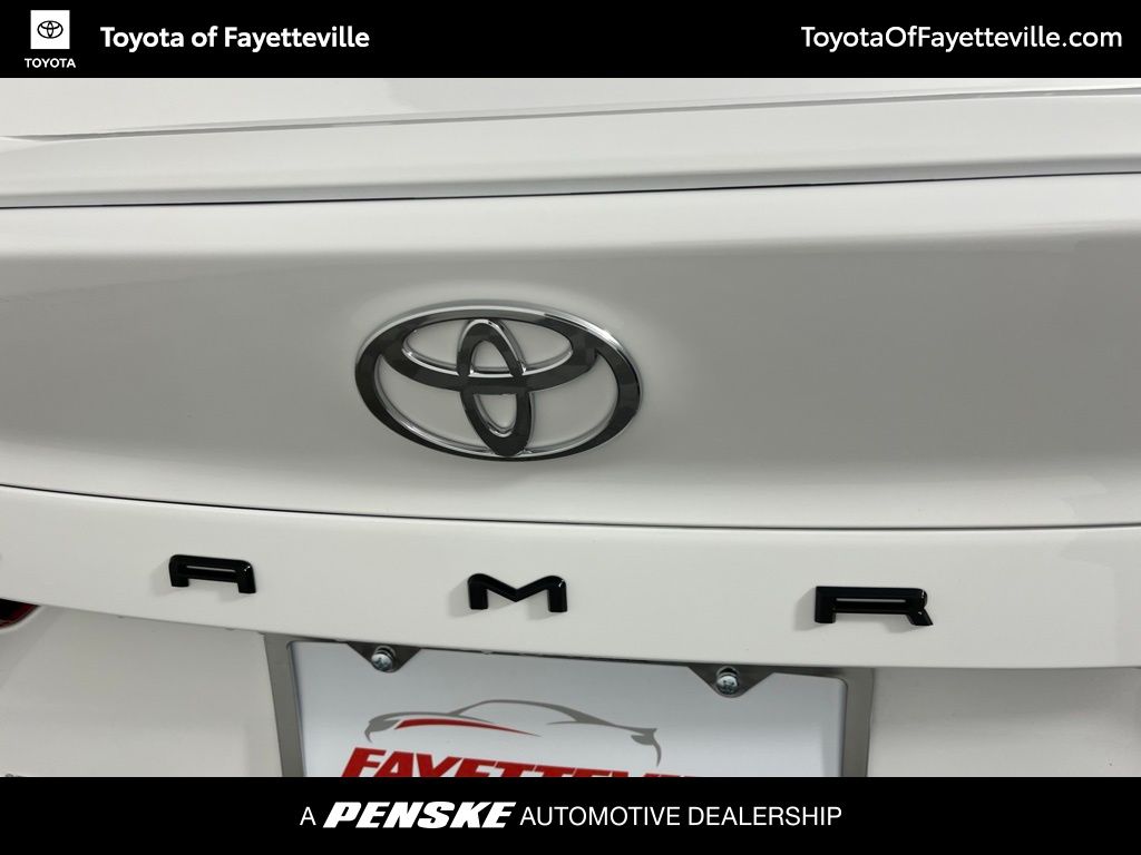Thumbnail: 2025 Toyota Camry - 15
