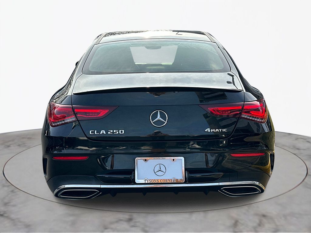 2022 Mercedes-Benz CLA 250 5