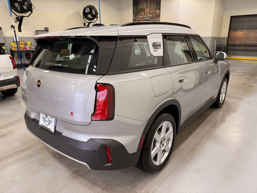 Thumbnail: 2025 MINI Cooper Countryman - 6
