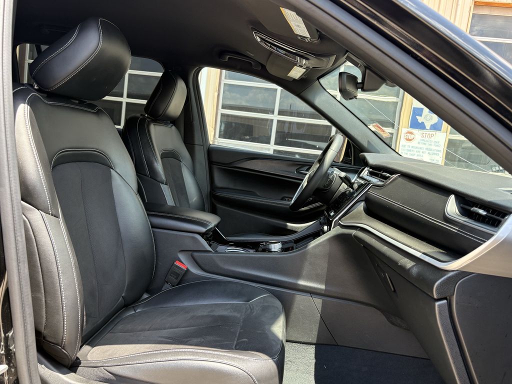 2023 Jeep Grand Cherokee L Altitude Black at Wharton Ford
