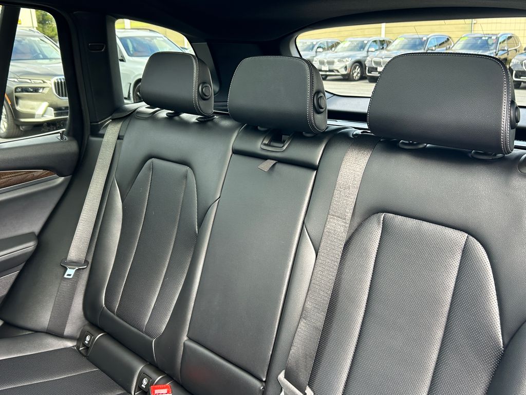 2022 BMW X3 xDrive30i 31