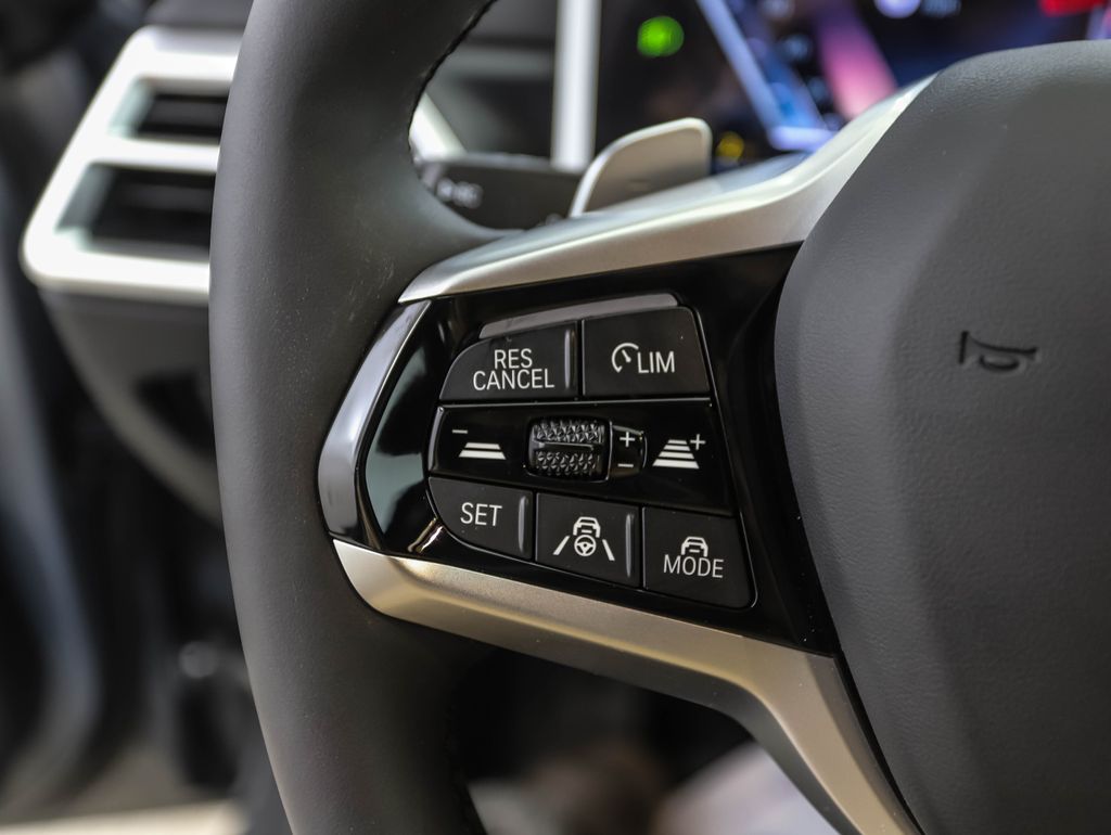 Thumbnail: 2026 BMW 4 Series - 12