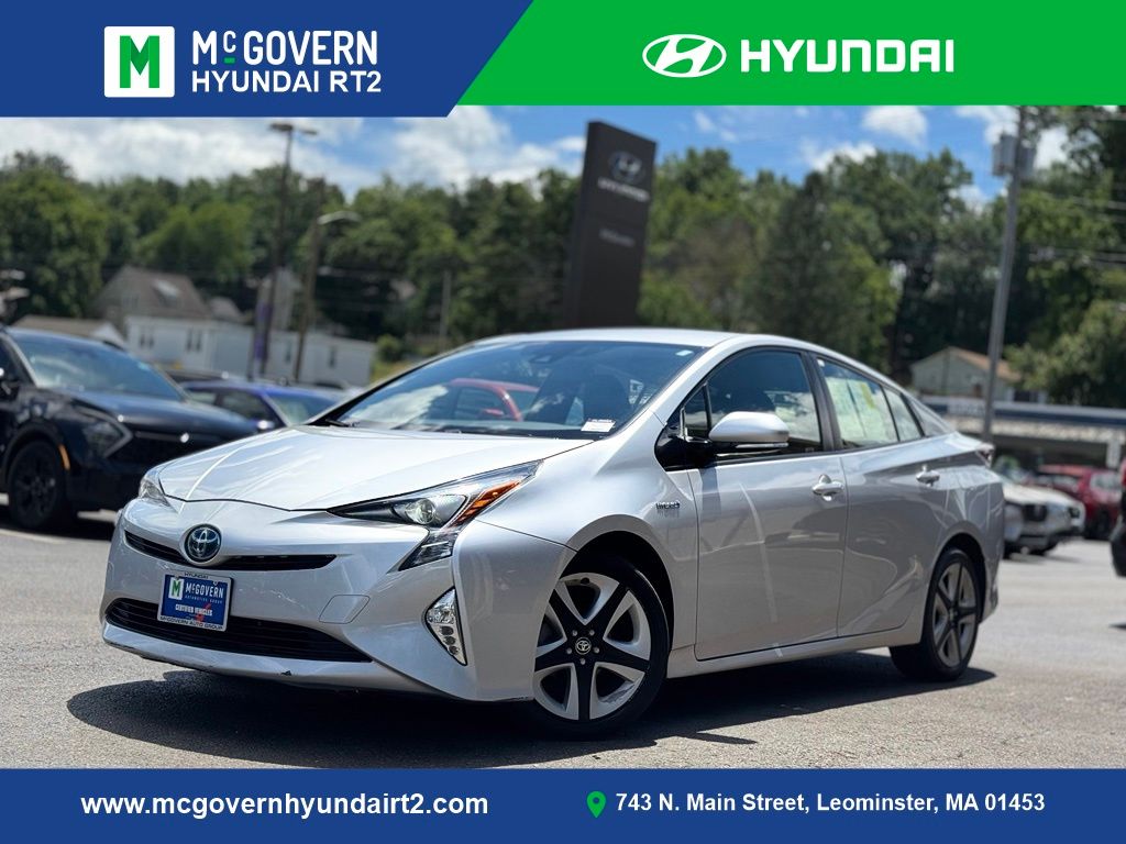 Classic Silver Metallic 2016 Toyota Prius Hatchback Front-Wheel Drive Continuously Variable Transmission