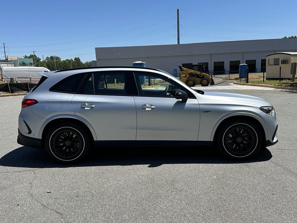 2024 Mercedes-Benz GLC GLC 43 AMG 9