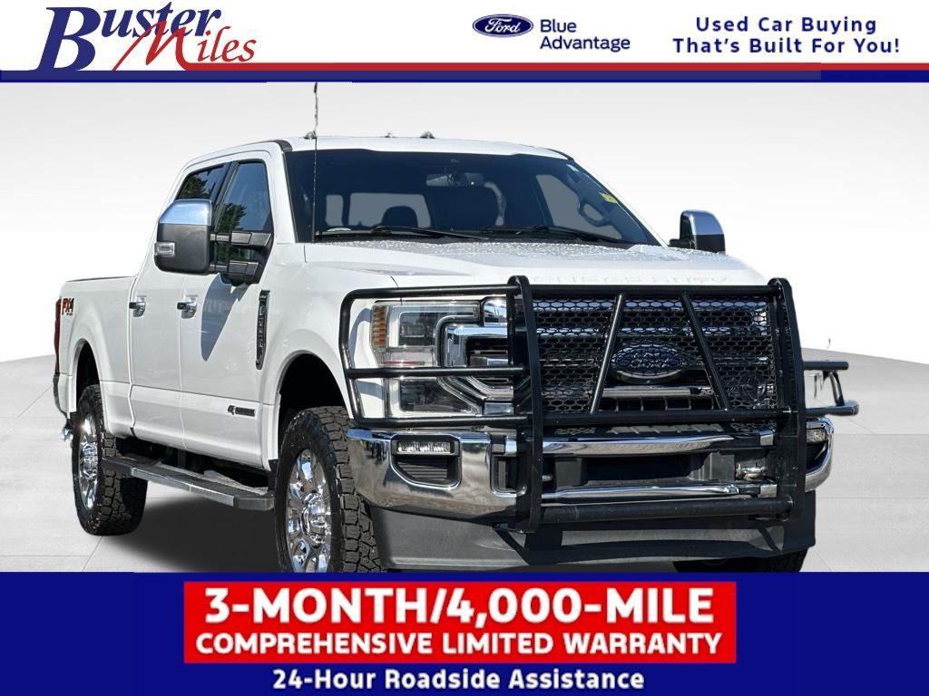 Oxford White 2022 Ford F-250 Super Duty Pickup Truck Four-Wheel Drive Automatic