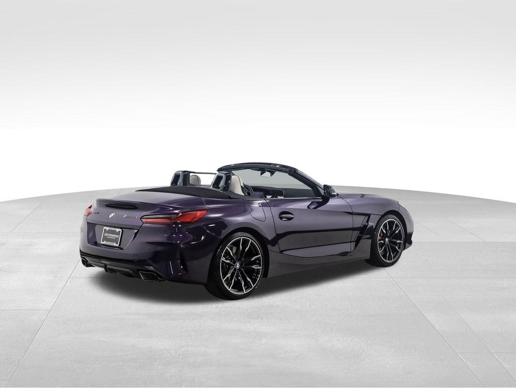 Thumbnail: 2026 BMW Z4 - 14