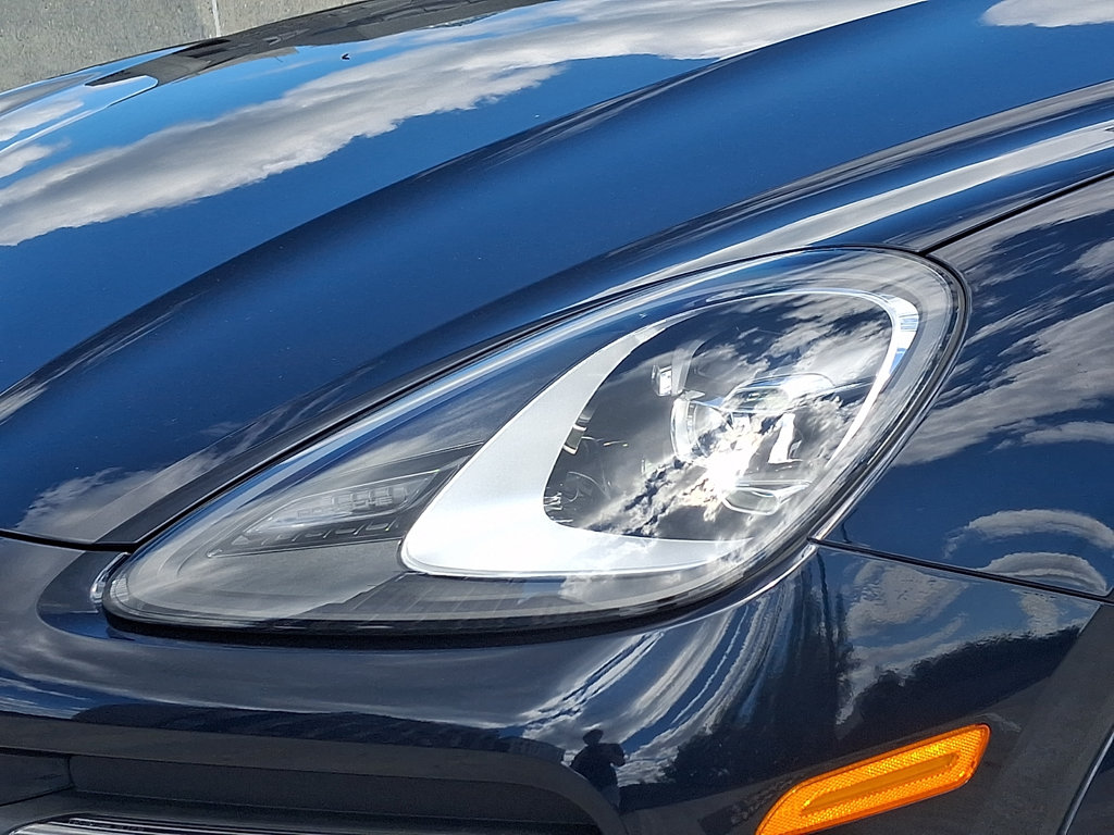 Thumbnail: 2023 Porsche Cayenne - 11