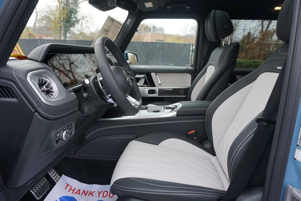 Thumbnail: 2026 Mercedes-Benz G-Class - 9