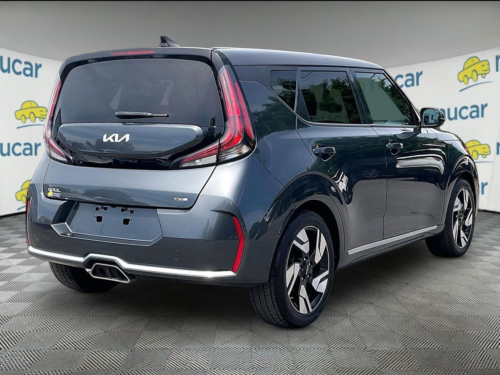 2023 Kia Soul — photo 6